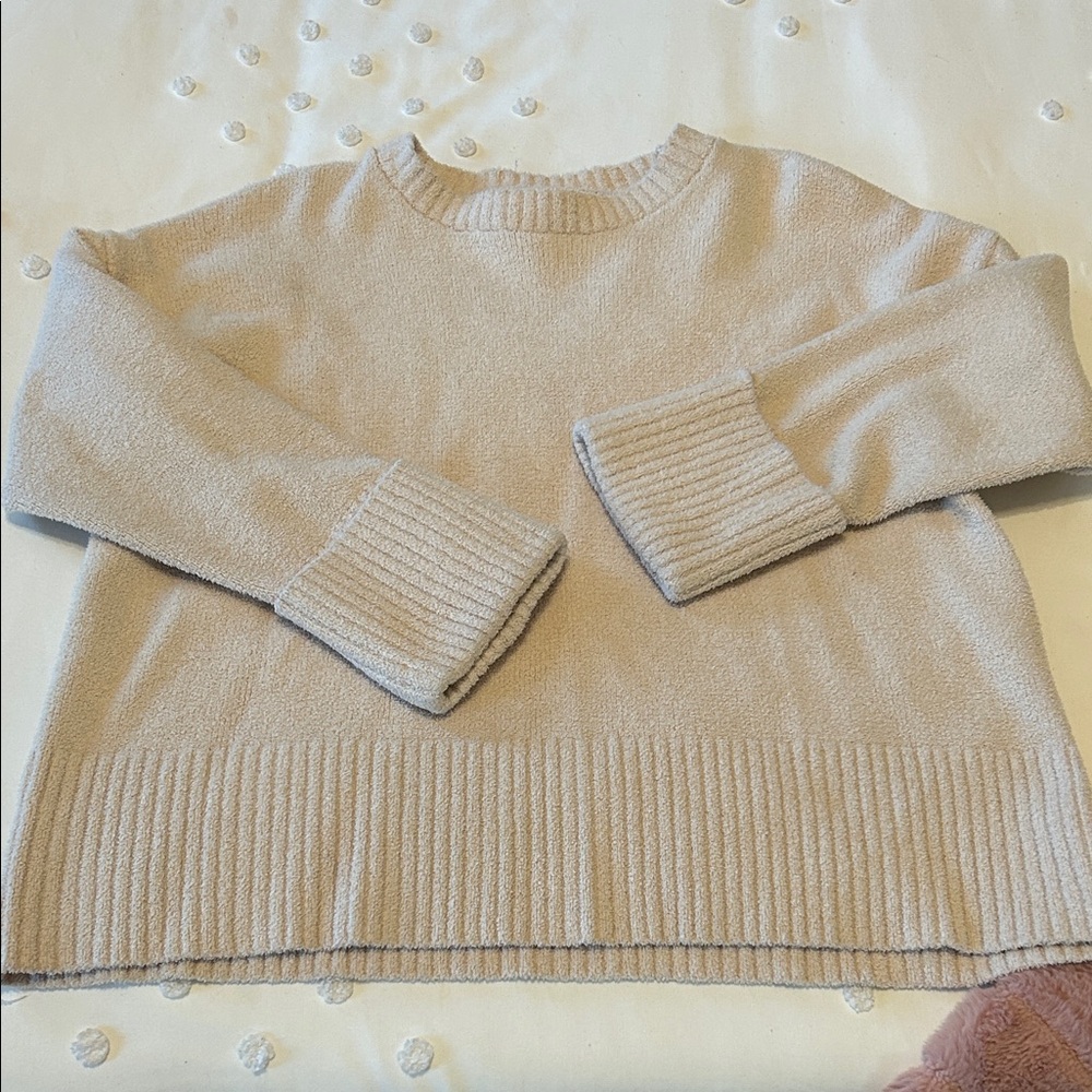 Elegant Beige Crew Neck Sweater